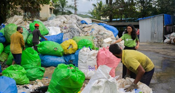 Waste Segregators in Ulwe packing dry waste found in wet waste